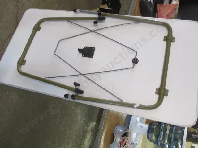 Folding Table Image 1++