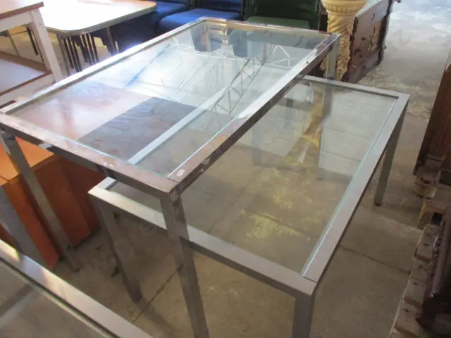 Pr Display Tables Image 1++