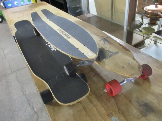 3 Skateboards Image 1++