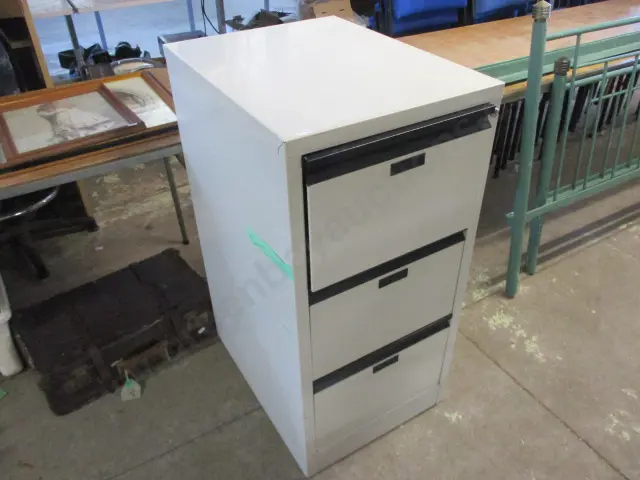 Filing Drawers Image 1++