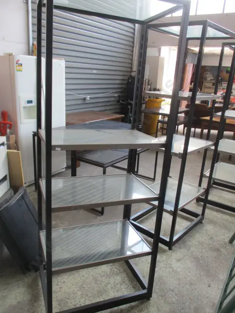 Display Shelving Image 1++