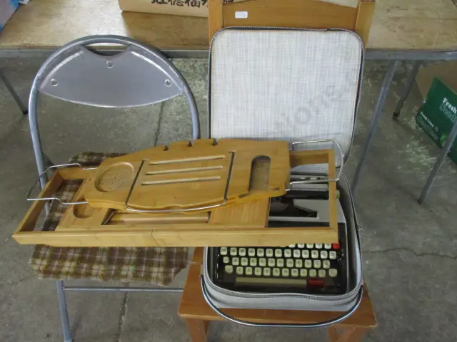 Chairs and Asst Image 1++