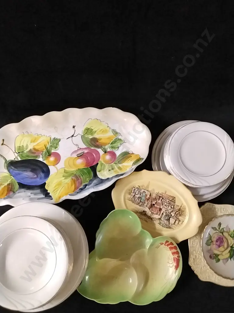 ASSORTED CROCKERY Image 1++