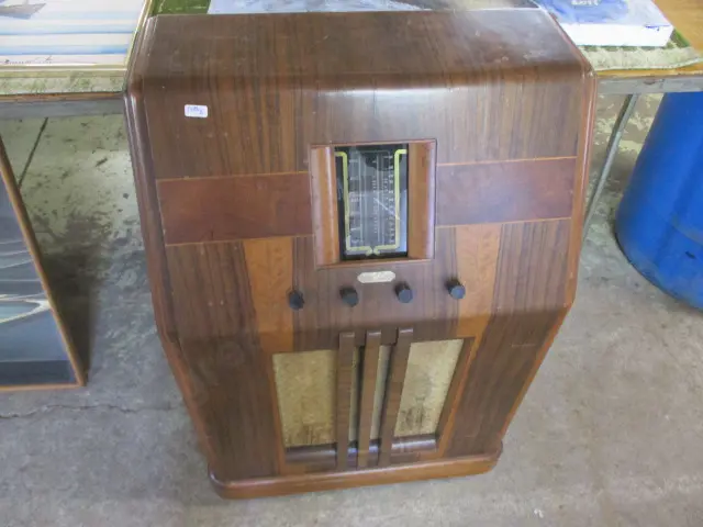 Vintage Radio Image 1++