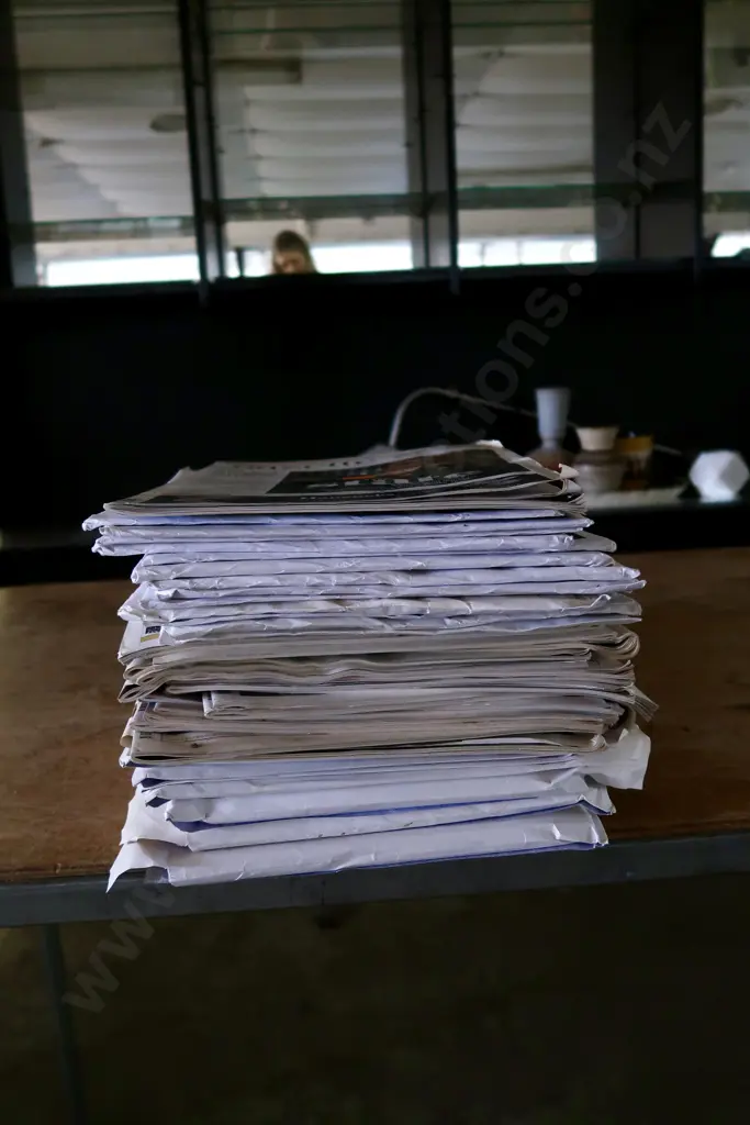 GAZETTE MAGAZINES Image 1++