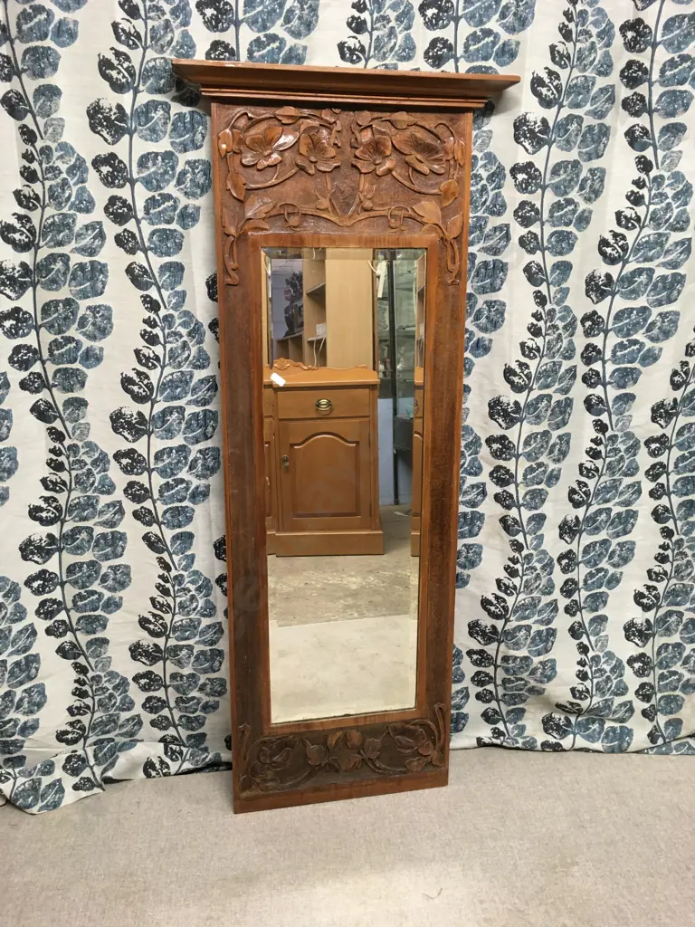 CARVED KAURI TALL DRESSING MIRROR Image 1++