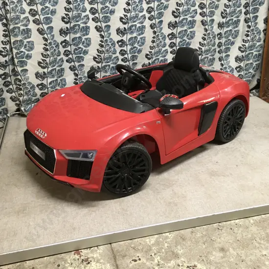 RIDE ON TOY CAR FOR KIDS AUDI R8 SPYDER