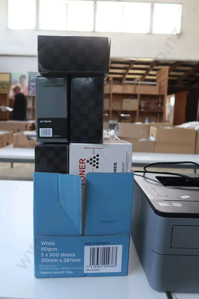 BROTHER PRINTER WITH TONER CARTRIDGES Image 1++