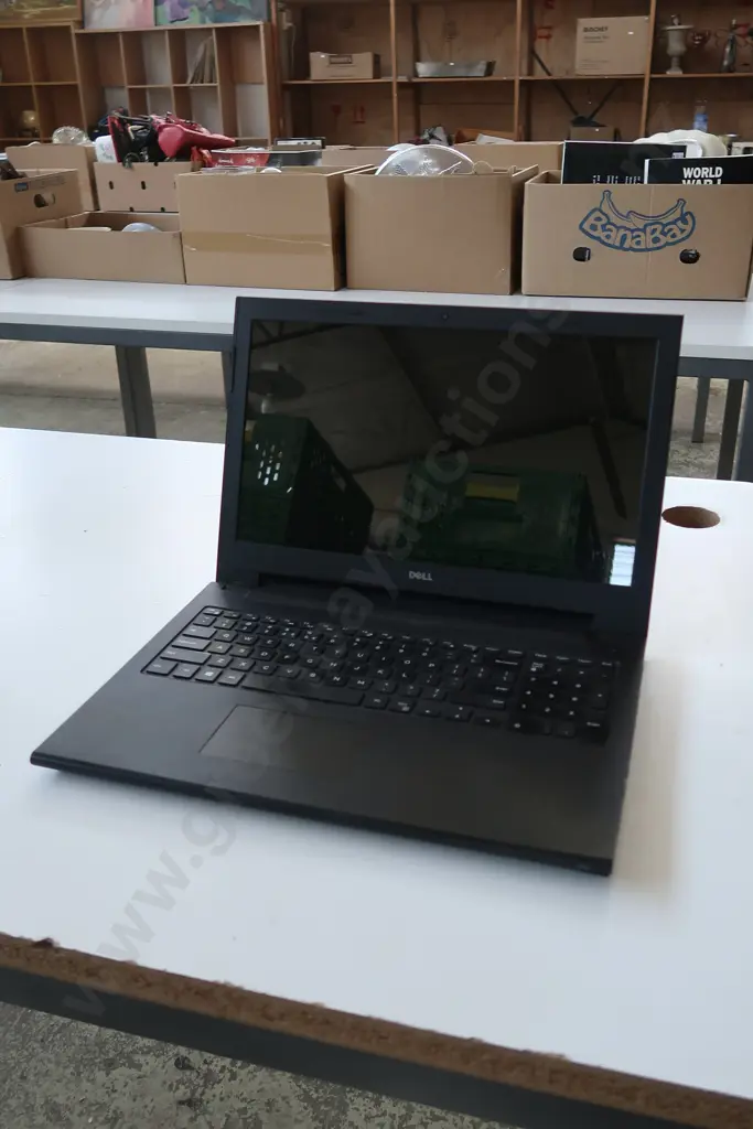 BLACK DELL LAPTOP Image 1++