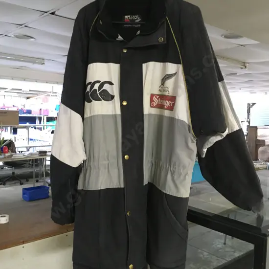 VINTAGE ALL BLACKS RUGBY JACKET "JONAH" EMBROIDERED ON REAR - SIZE XL