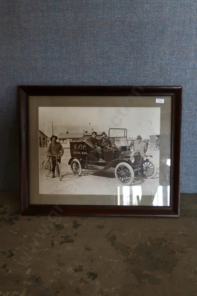 COLLECTION OF PAINTINGS Image 1++