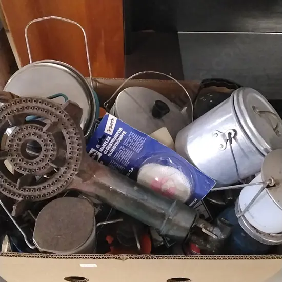 CAMPING COOKING EQUIPMENT 11