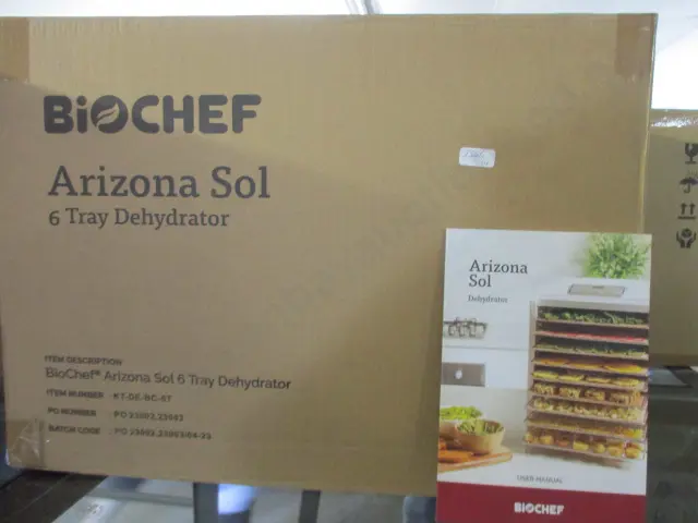 BRAND NEW BOXED 6 TRAY DEHYDRATOR Image 1++