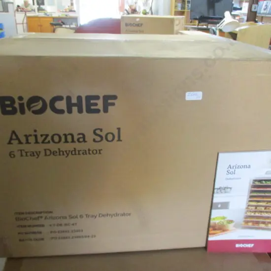 BRAND NEW BOXED 6 TRAY DEHYDRATOR