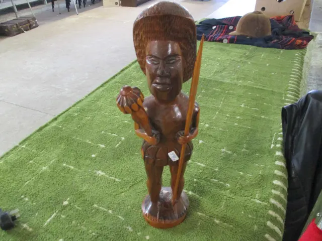 Carved Figure Image 1++