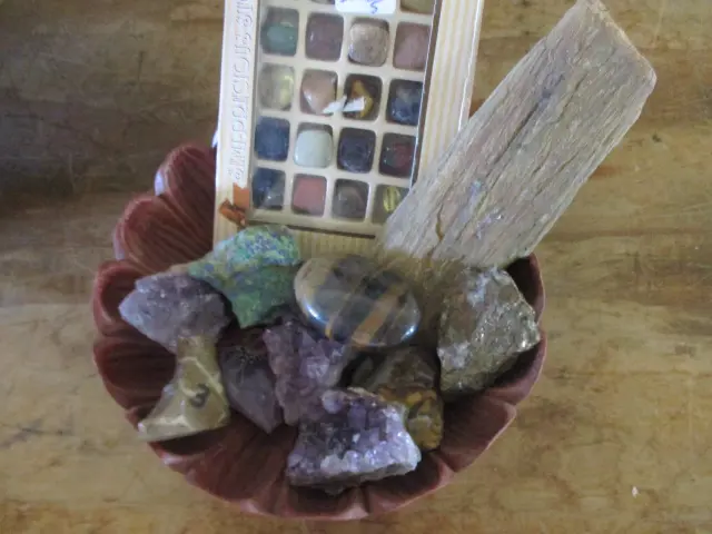 Crystals Etc Image 1++