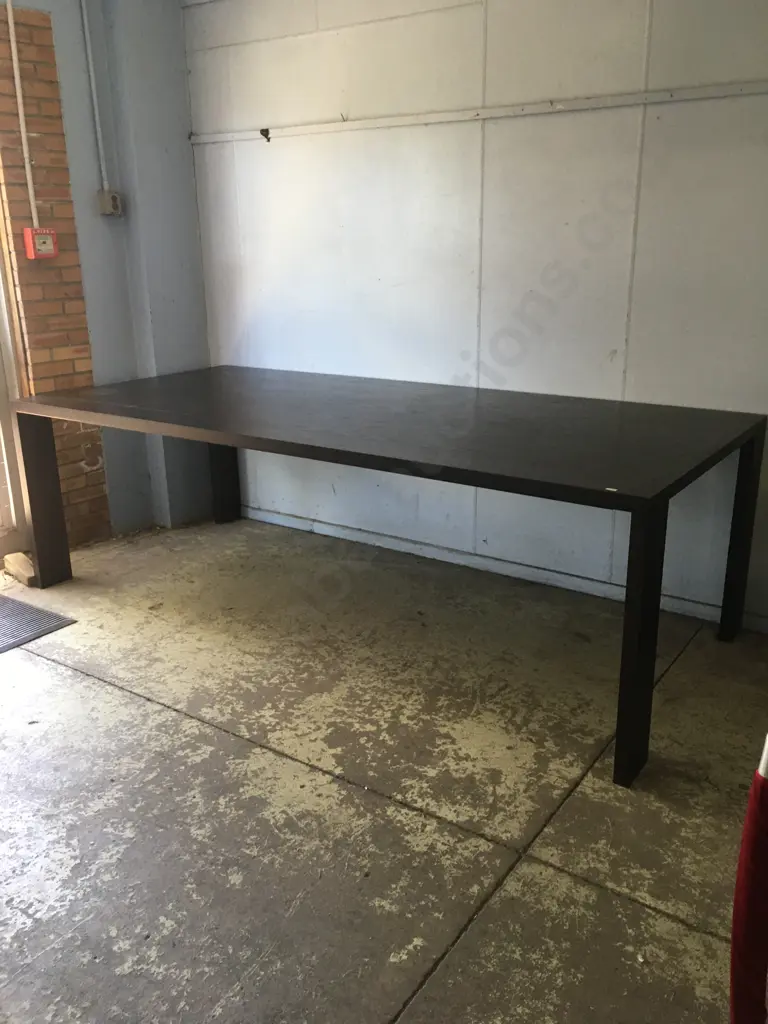 LARGE BOARD ROOM TABLE Image 1++