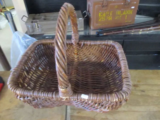 Basket Image 1++