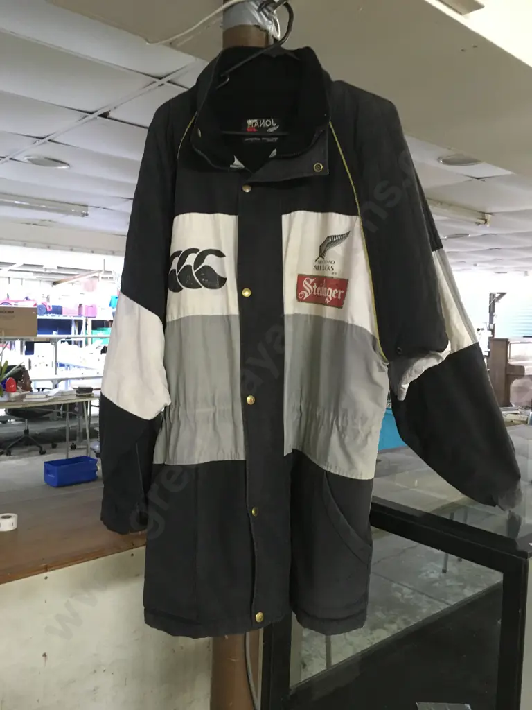 VINTAGE ALL BLACKS RUGBY JACKET "JONAH" EMBROIDERED ON REAR - SIZE XL Image 1++