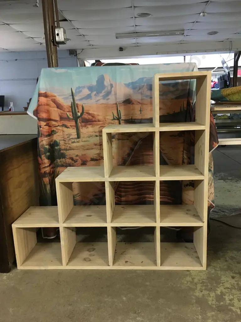 WOOD CUBBY SHELVING UNIT Image 1++