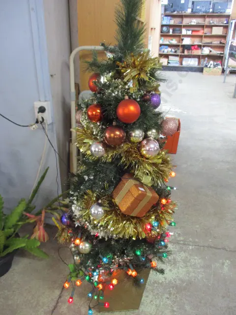 Christmas Tree Image 1++