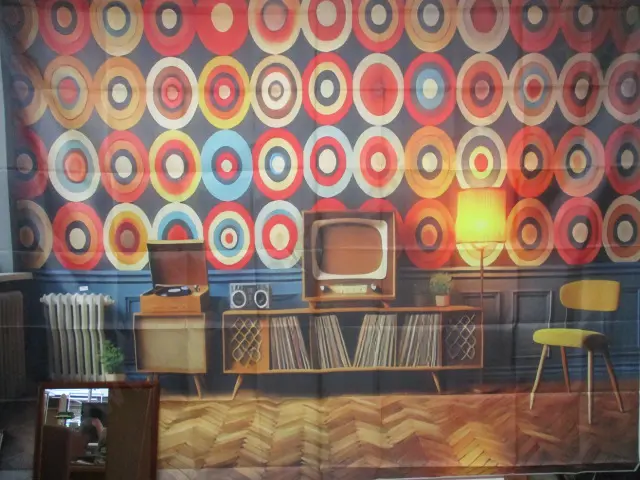 Retro Banner Image 1++