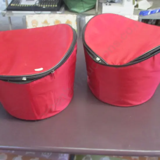 2 Storage Bins