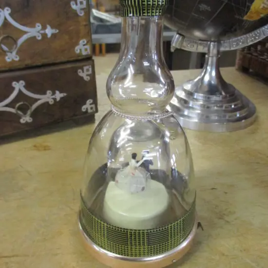 Dancing Decanter