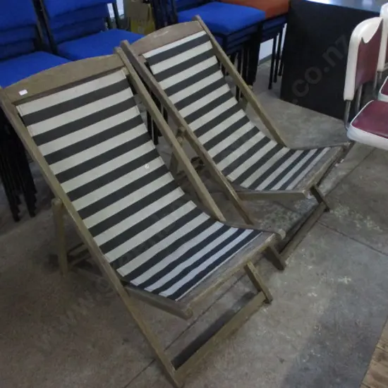 Pr Deckchairs
