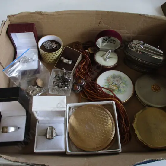 Compacts and Jewellery