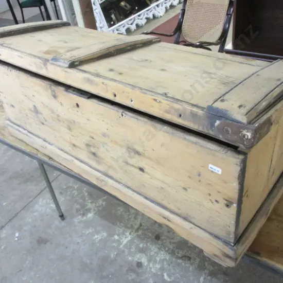 Carpenters Tool Chest and Tools