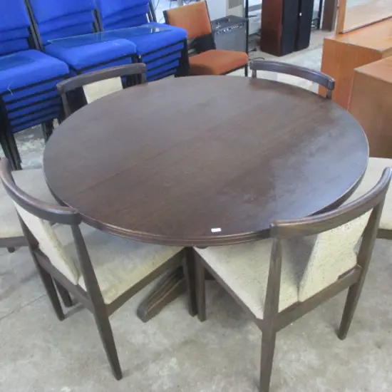 Ped Table & 6 Chairs