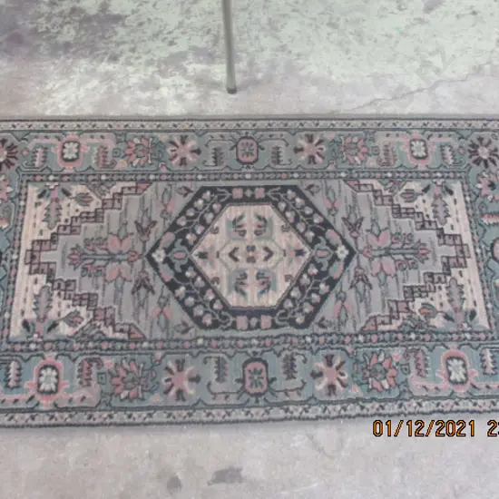 Rug