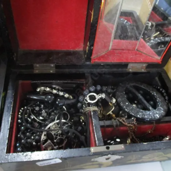 TrinketBox and Contents