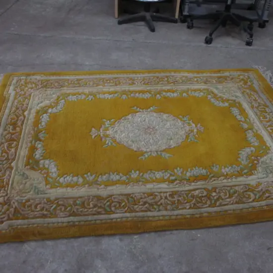 Rug