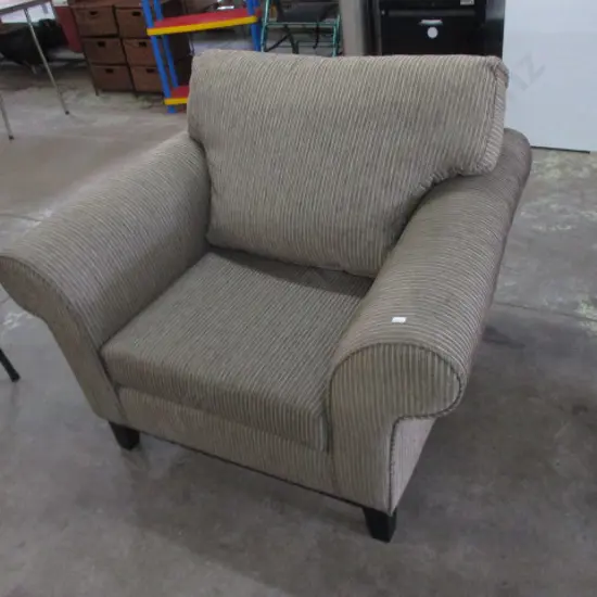 Lounger Chair