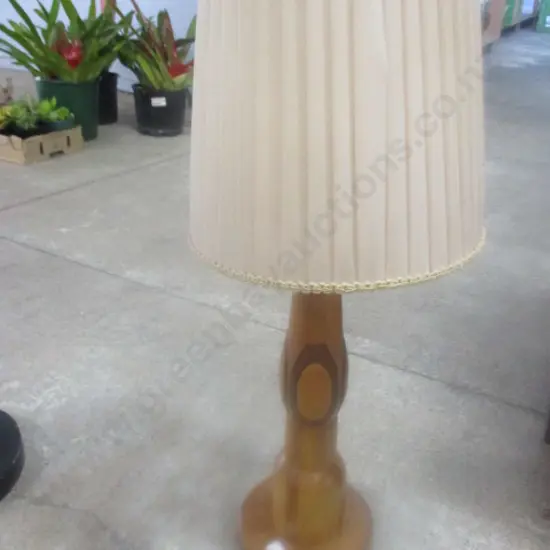 Sovereignware Lamp