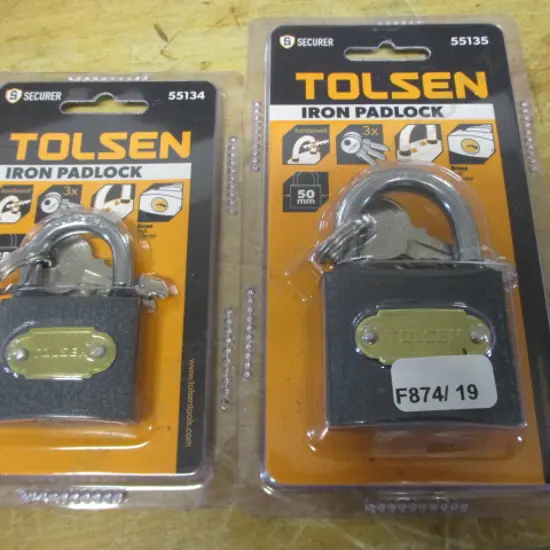 2 Padlocks