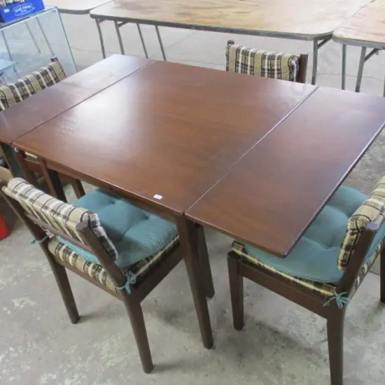 Table and 4 Chairs