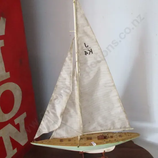 Model Boat