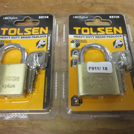 2 Padlocks