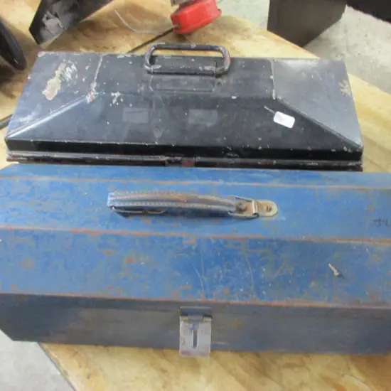 2 Tool Boxes