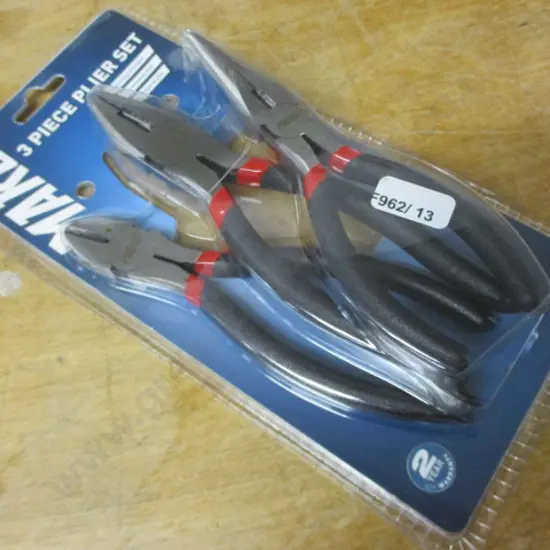 Pliers