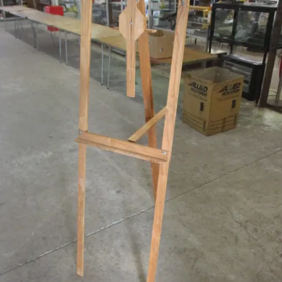 Easel