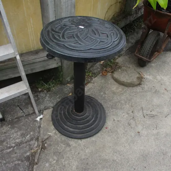 Umbrella and Table Bases