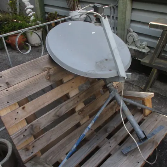 Sat Dish