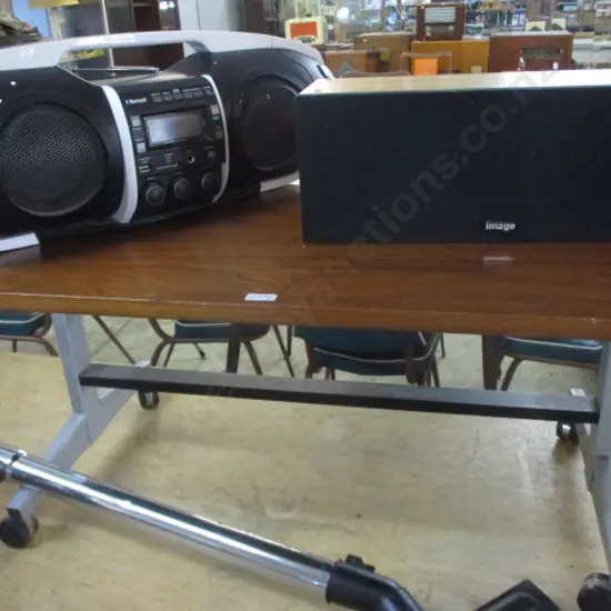 Trolley Stereo and Speaker