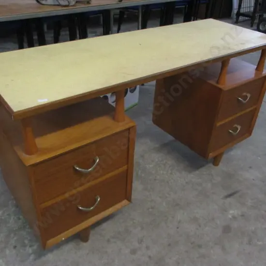 Mid Cent Desk