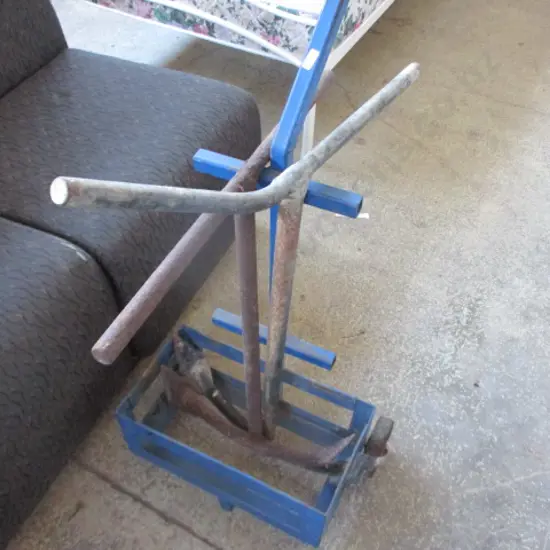 2 Anchors and Trolley