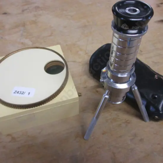 Stamp Viewer and Philitactor